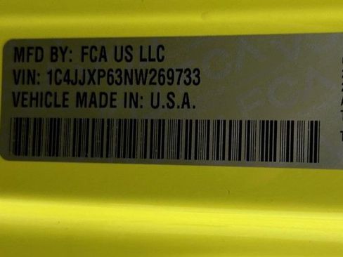 Used 2022 Jeep Wrangler Unlimited Sahara w/ Cold Weather Group image 25