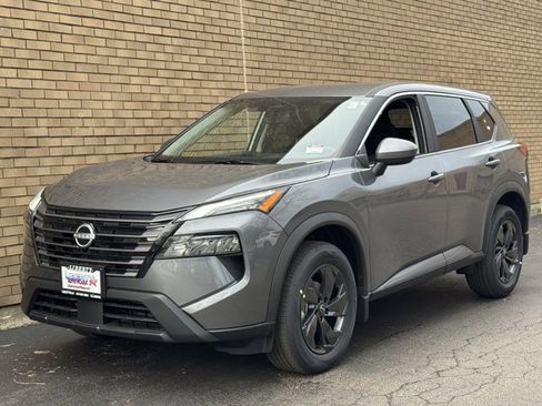 New 2026 Nissan Rogue SV w/ Cold Weather Package AWD/4WD image 22