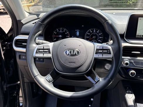 Used 2021 Kia Telluride EX w/ EX Premium Package FWD image 19