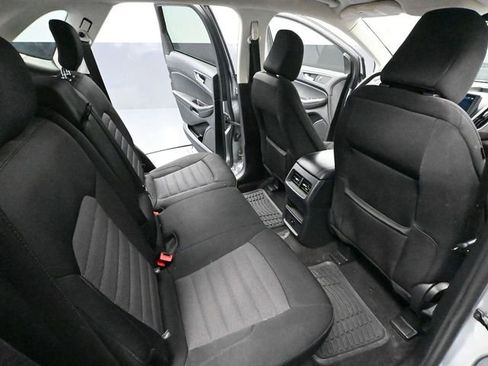 Used 2024 Ford Edge SE w/ Black Appearance Package AWD/4WD image 40