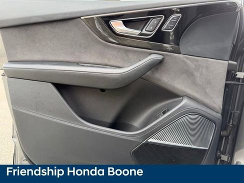 Used 2017 Audi Q7 3.0T Prestige AWD/4WD image 14