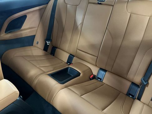 Used 2025 BMW 230i Coupe w/ Premium Package image 4