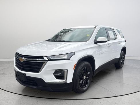Certified 2023 Chevrolet Traverse LS w/ Safety Package AWD/4WD image 5