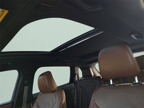 Used 2021 Lincoln Nautilus Reserve image 38