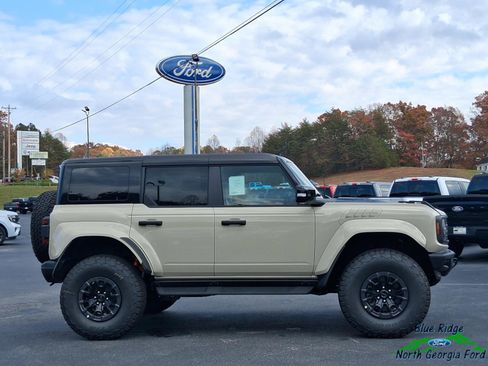 New 2025 Ford Bronco Raptor image 6