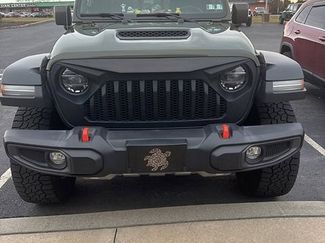 Used 2021 Jeep Gladiator Mojave video 2