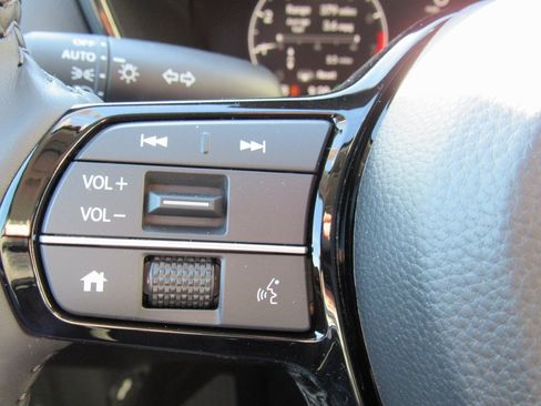 Used 2024 Honda CR-V EX-L image 11