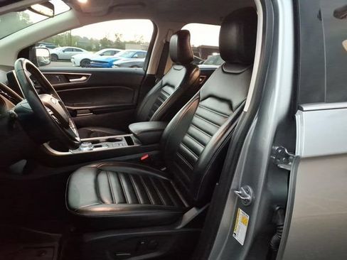 Used 2023 Ford Edge SEL AWD/4WD image 12