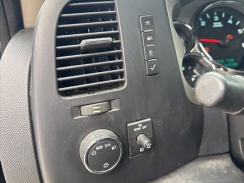Used 2008 GMC Sierra 2500 SLE w/ Convenience Package image 26