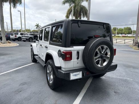 Used 2020 Jeep Wrangler Unlimited Sahara w/ Safety Group AWD/4WD image 6