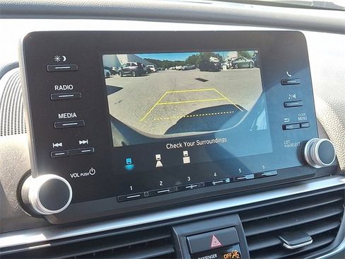 Certified 2020 Honda Accord LX image 17