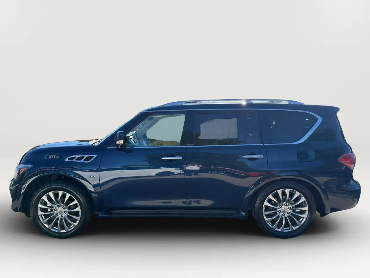 Used 2015 INFINITI QX80 4WD w/ 22" Wheel Package image 6