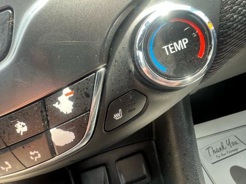 Used 2016 Chevrolet Cruze LT w/ Convenience Package image 27