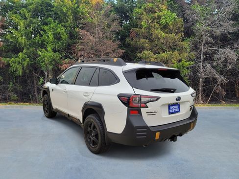 Certified 2025 Subaru Outback Wilderness AWD/4WD image 21