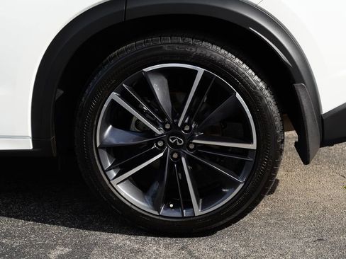 Used 2023 INFINITI QX50 Sport image 19