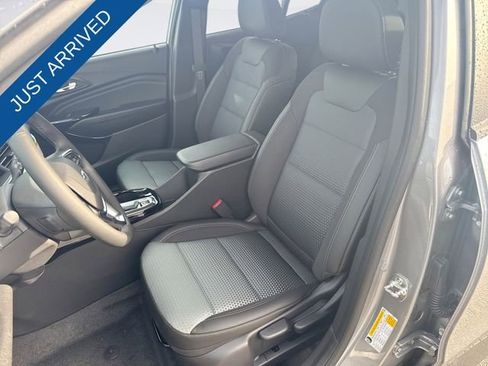 New 2026 Chevrolet Trax LT w/ Driver Confidence Package image 11