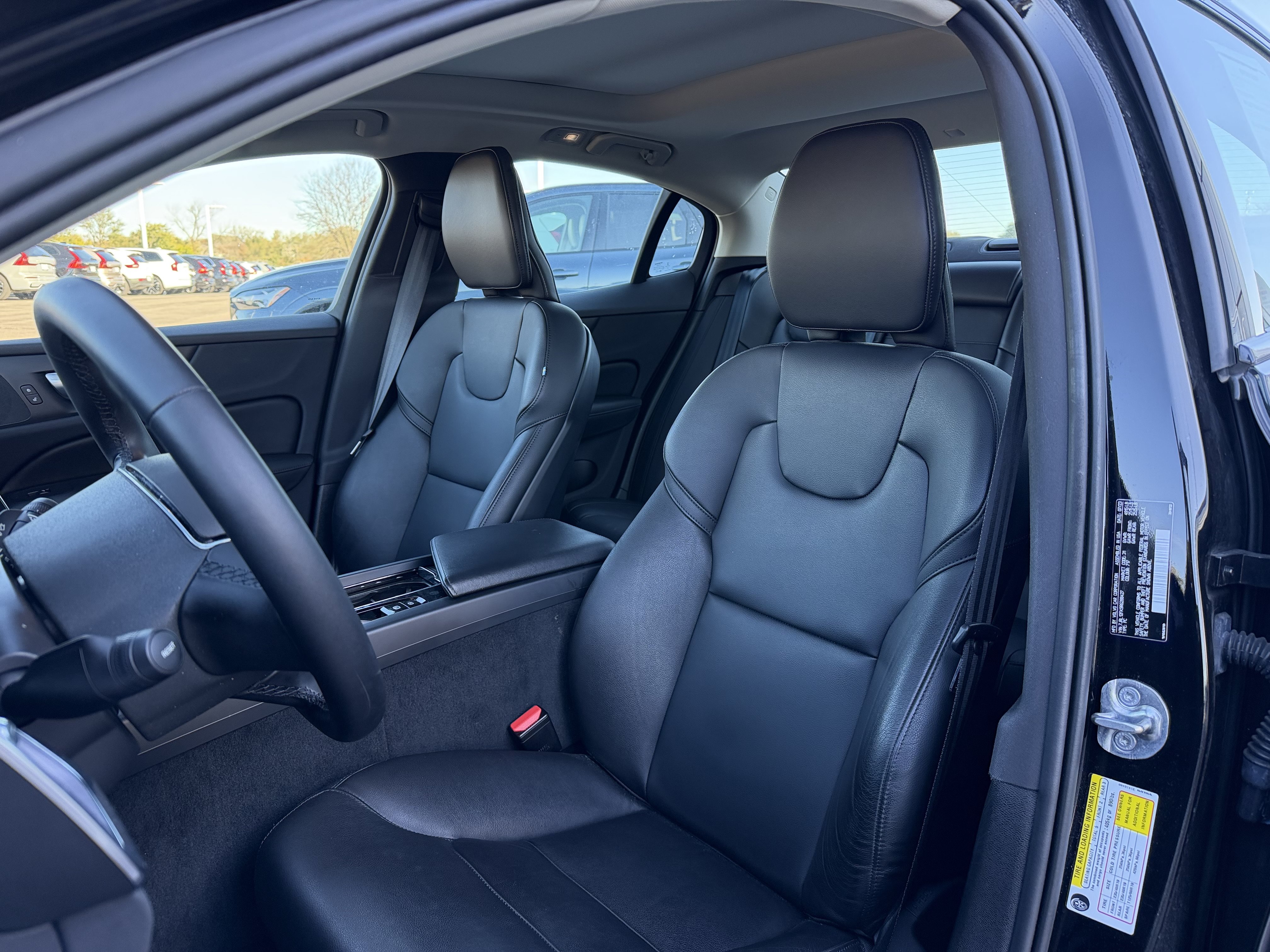 Used 2024 Volvo S60 B5 Core w/ Climate Package FWD image 8