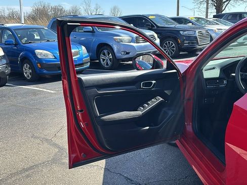 Used 2022 Honda Civic LX image 11