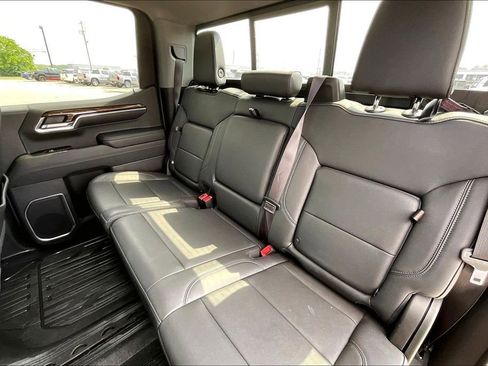 Used 2024 GMC Sierra 1500 Elevation w/ Elevation Premium Package RWD image 19
