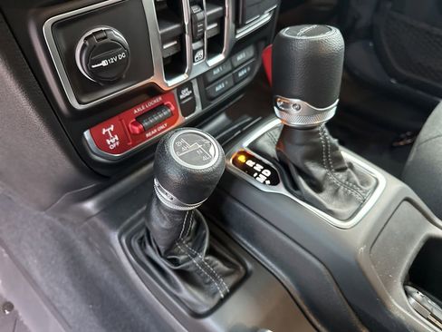 New 2026 Jeep Gladiator Willys image 25