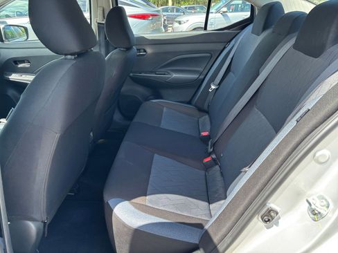 Used 2025 Nissan Versa SV FWD image 23