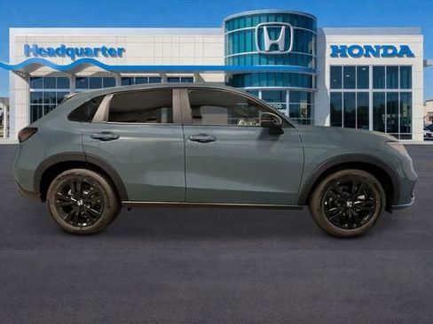 New 2026 Honda HR-V Sport image 2