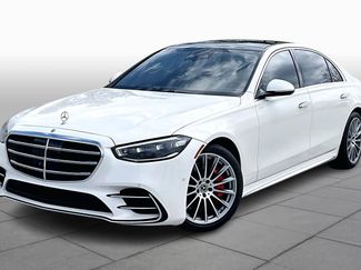 Used 2022 Mercedes-Benz S 500 4MATIC video 1