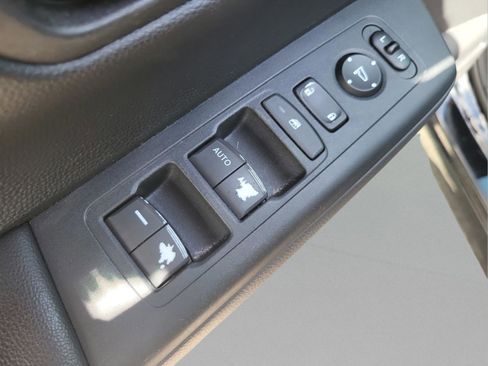 Used 2023 Honda CR-V Sport image 16