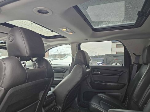 Used 2015 GMC Acadia SLT w/ Open Road Package image 10