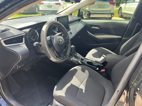 Used 2021 Toyota Corolla LE FWD image 10