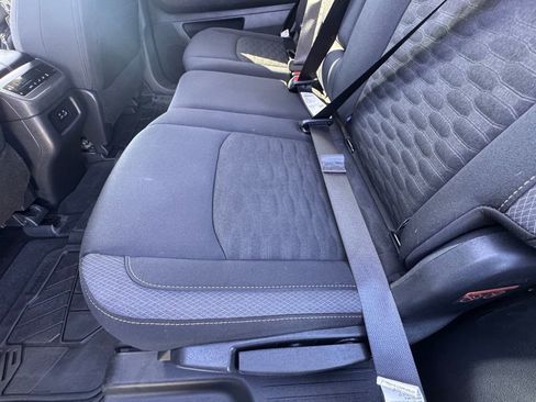 New 2025 Nissan Pathfinder SV image 20