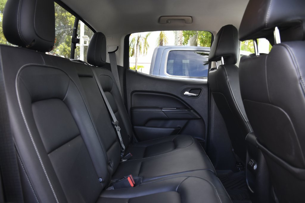 Used 2018 GMC Canyon SLT w/ Trailering Package RWD image 24