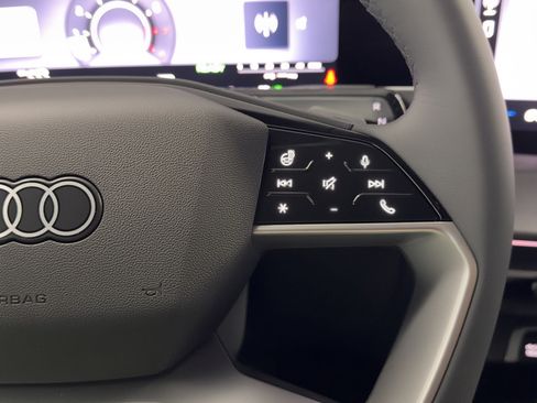 New 2026 Audi Q3 quattro 2.0T AWD/4WD image 22