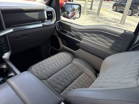 Used 2025 Ford F150 Platinum w/ Equipment Group 703A Plus AWD/4WD image 23