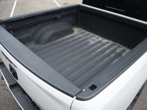 Used 2023 RAM 1500 Laramie AWD/4WD image 26