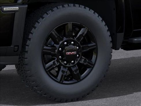 New 2026 GMC Sierra 3500 AT4 w/ AT4 Premium Plus Package image 9