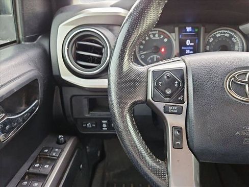 Used 2019 Toyota Tacoma Limited RWD image 22
