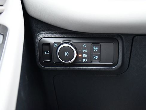 Used 2026 Ford Explorer Active w/ Active Comfort Package image 30