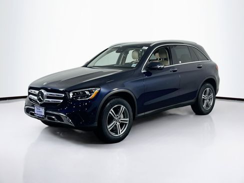 Used 2022 Mercedes-Benz GLC 300 4MATIC image 1