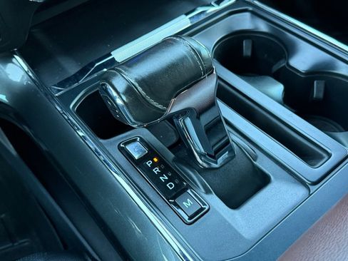 Used 2022 Ford F150 Lariat w/ Equipment Group 502A High image 30