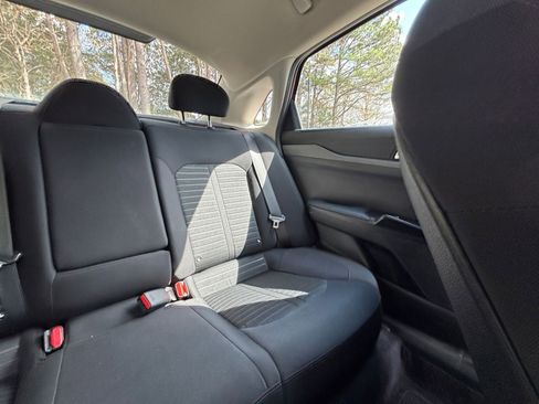 Used 2025 Kia K5 LXS image 38