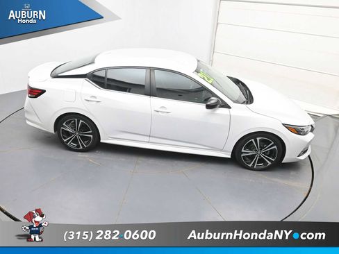 Used 2021 Nissan Sentra SR FWD image 33