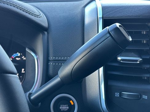 Used 2025 RAM 2500 Laramie image 33