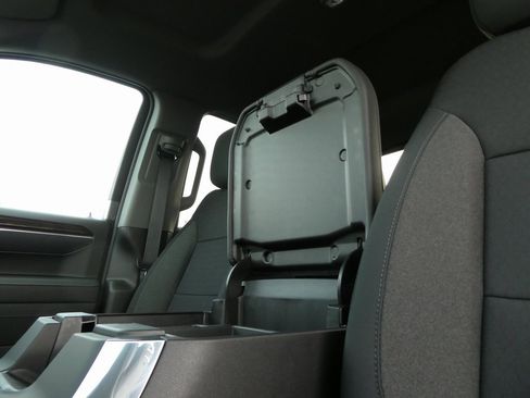 New 2025 GMC Sierra 1500 Elevation w/ Preferred Package image 39