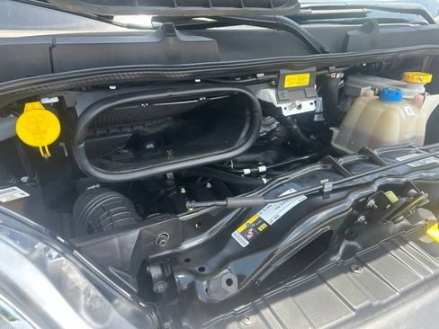 Used 2025 RAM ProMaster 2500 w/ Convenience Group FWD image 36