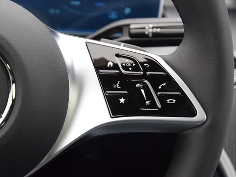 New 2026 Mercedes-Benz C 300 4MATIC Sedan image 25