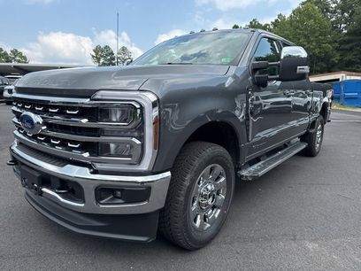 New 2025 Ford F250 Lariat w/ Chrome Package