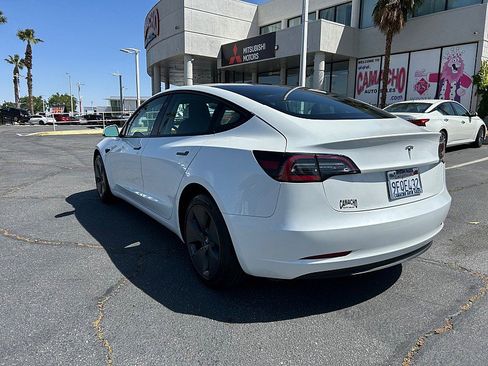 Used 2023 Tesla Model 3 Standard Range RWD image 5