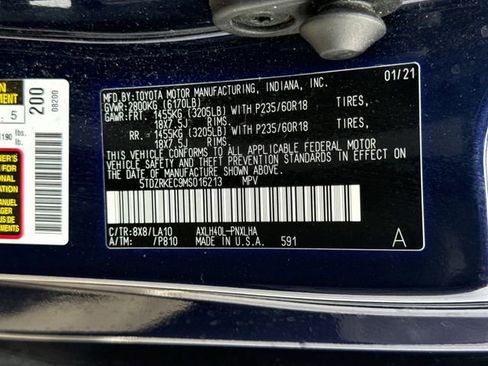 Used 2021 Toyota Sienna Limited image 37