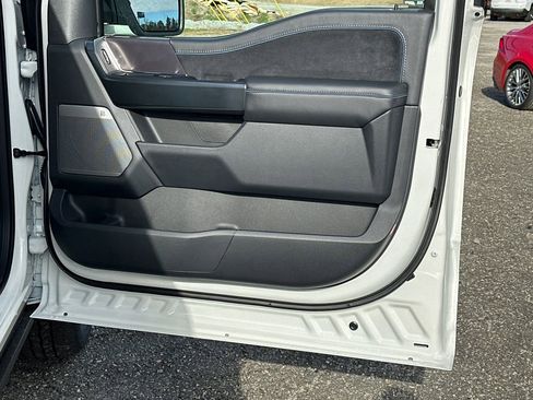 New 2025 Ford F150 Platinum w/ FX4 Off-Road Package AWD/4WD image 14